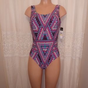 Symmetrical pattern bathing suit